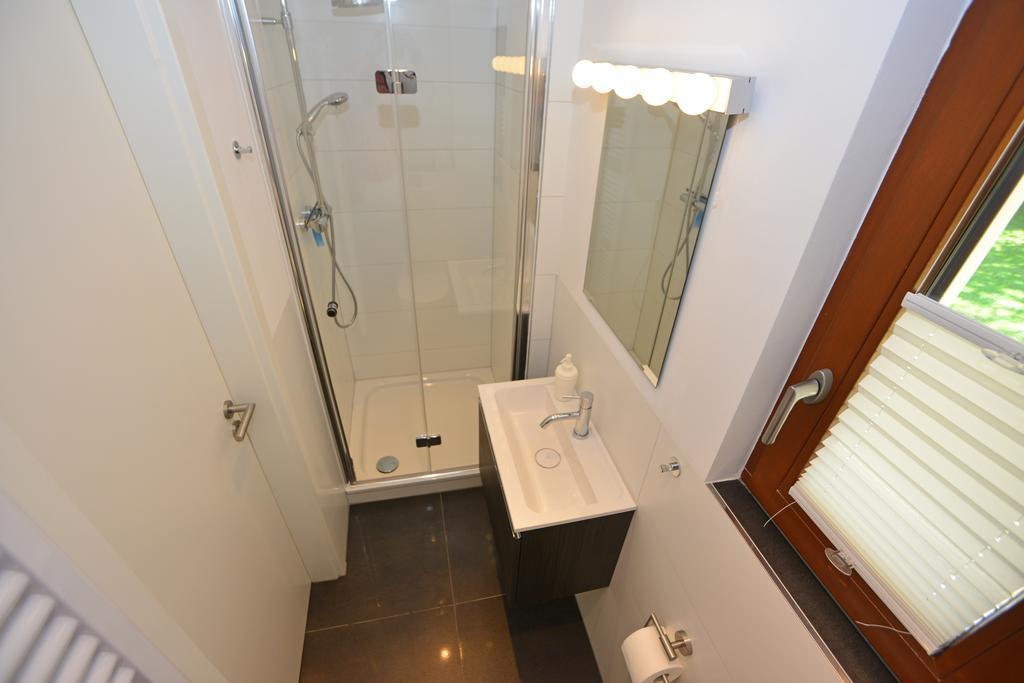 Moderne Ferienwohnung Deichstrasse 헨네프 객실 사진